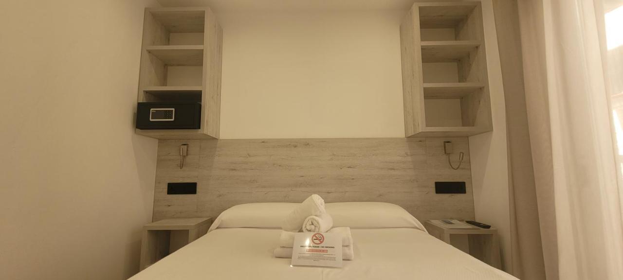 Hotel Costa Brava Росас Экстерьер фото